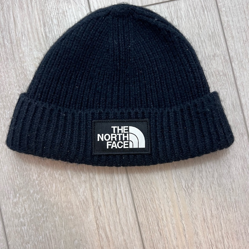 The North Face Black Knit Beanie Hat | Logo Patch | One Size